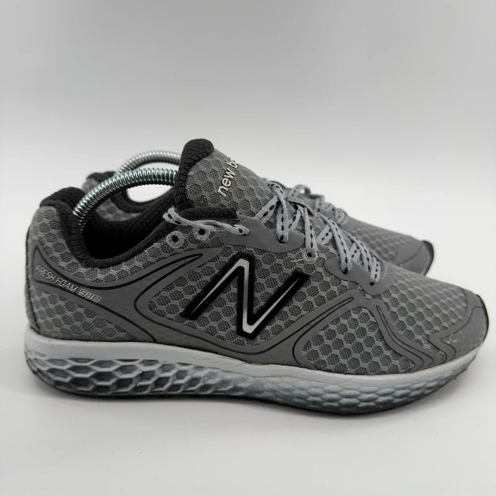 New Balance Fresh Foam 980 Grey Black Running Shoes Mens 8 Sneaker